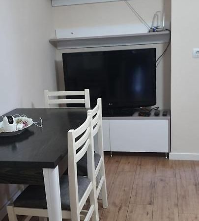 Brand New Apartment Gjirokastër Exterior foto